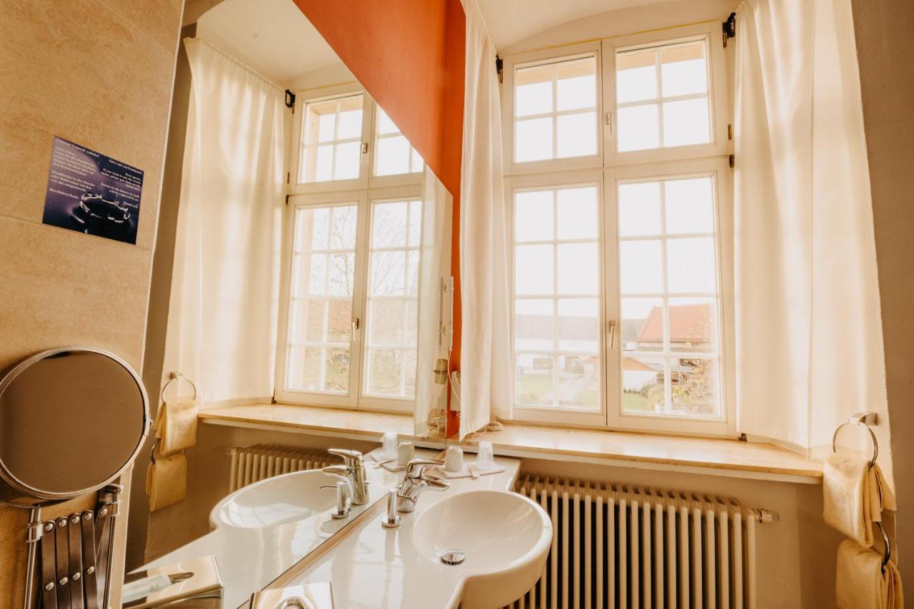 Hotel Schloss Gehrden Extérieur photo